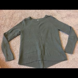 Hunter green split back sweater